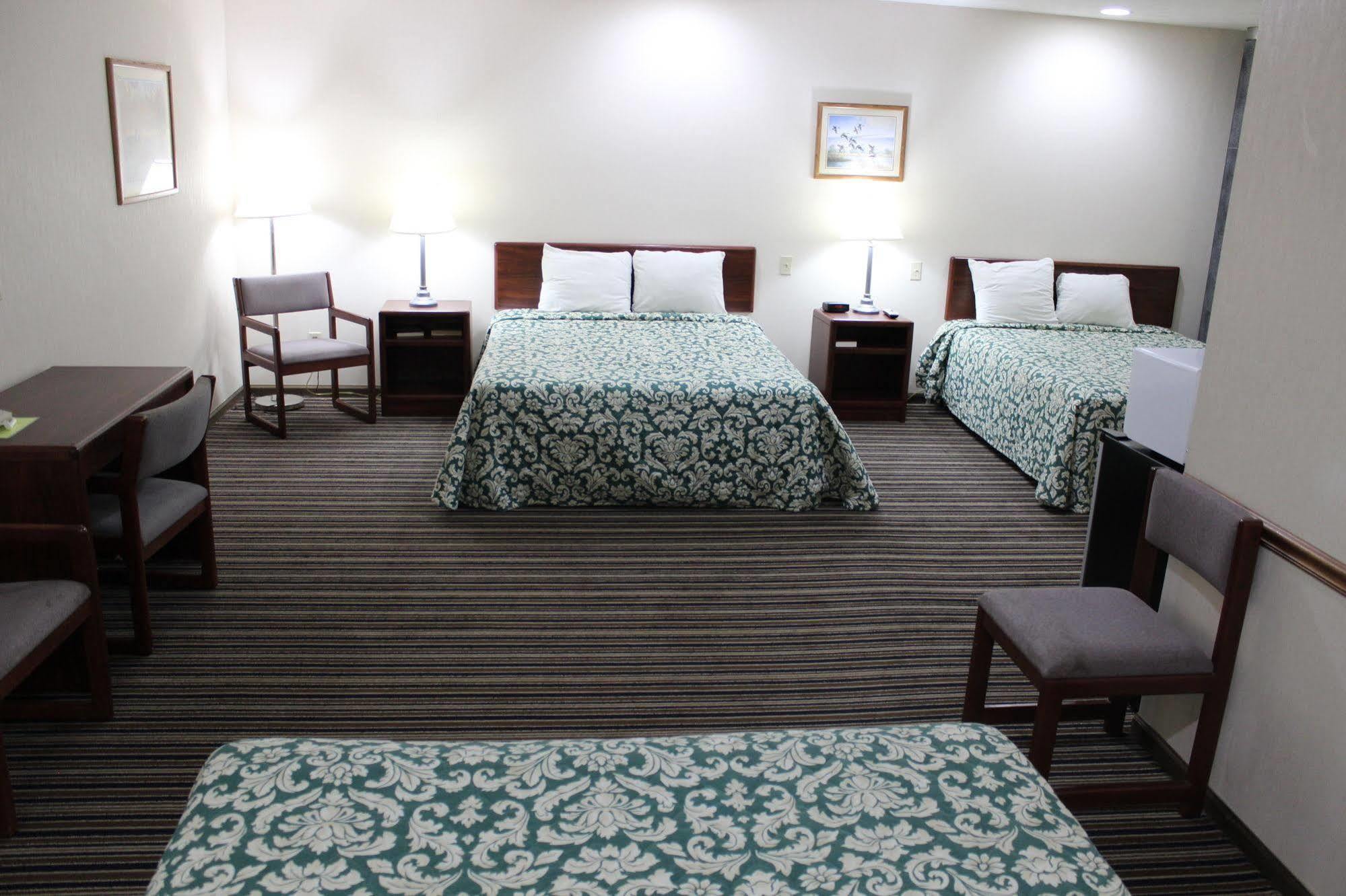 Desoto Inn & Suites Missouri Valley Exteriör bild