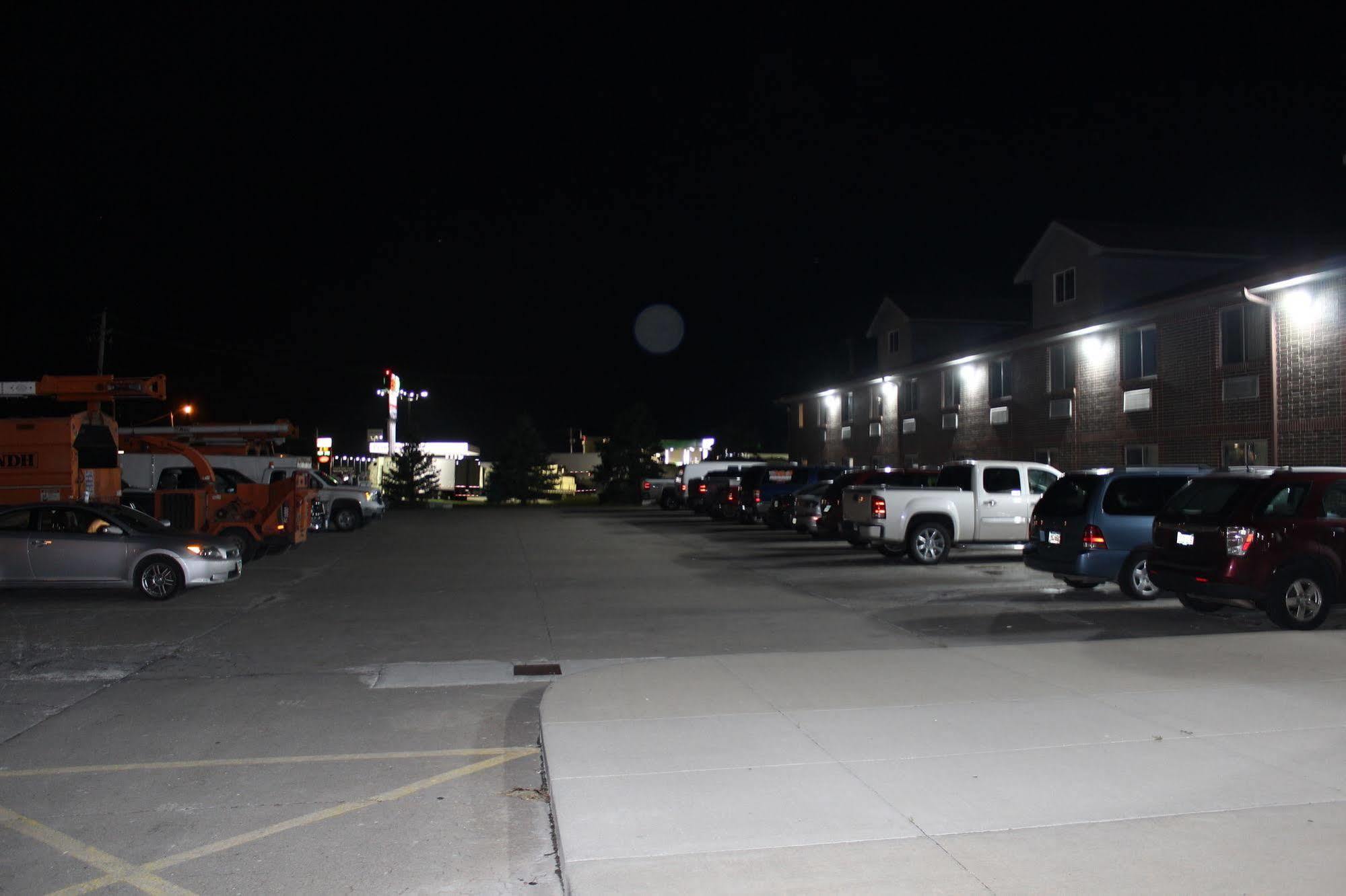 Desoto Inn & Suites Missouri Valley Exteriör bild